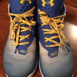 Under Armor Curry 2.5 basketball shoes men’s 9